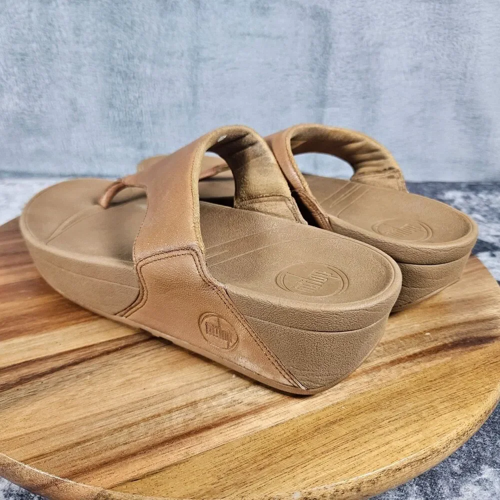 FitFlop Lulu Sandals Womens 7 Lightly Tan Wedge Thong Slide Flip Flop Toe Post